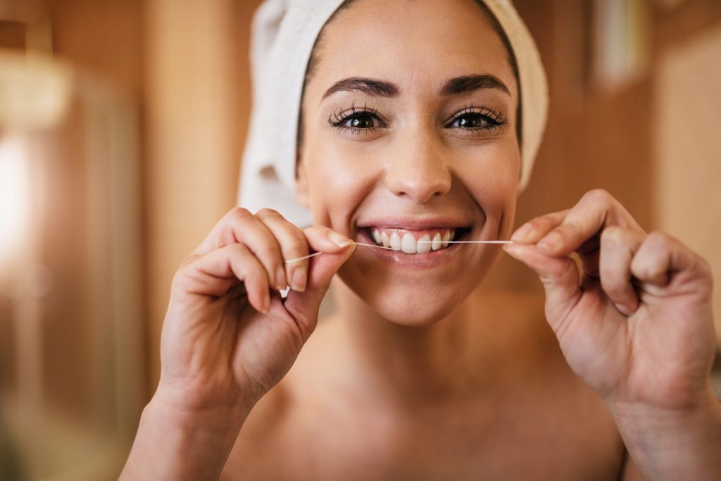 Os Benefícios da Higiene Bucal Adequada: Cuidando do seu Sorriso com Rubi Odonto